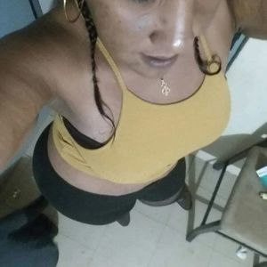 Meet your Posher, Lauri